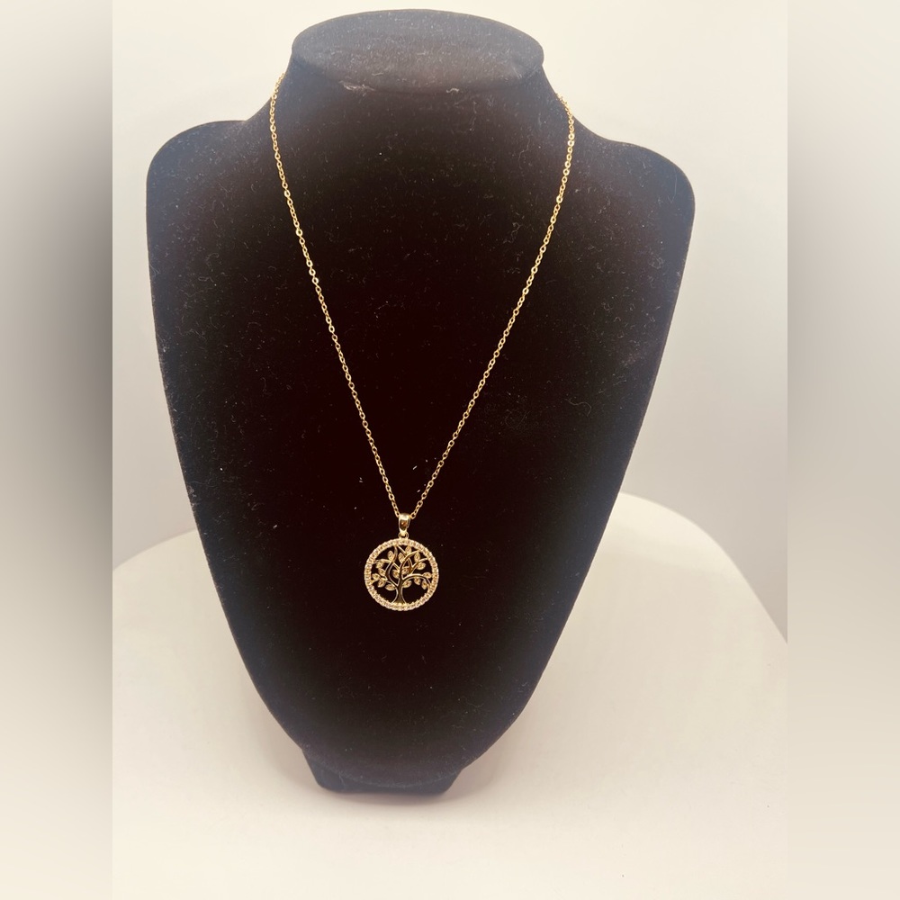 Gold plated necklace for women tree of life design - Picture 6 of 6